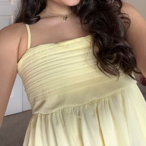 Yellow dress